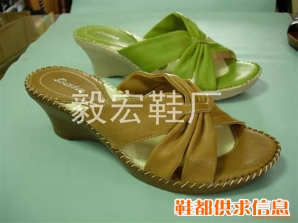 女装凉鞋