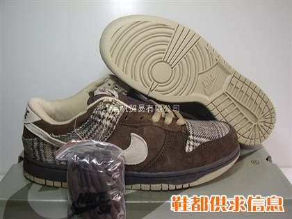 跑鞋