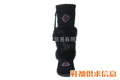 MUKS中筒兔毛雪地靴、奢侈品雪地靴