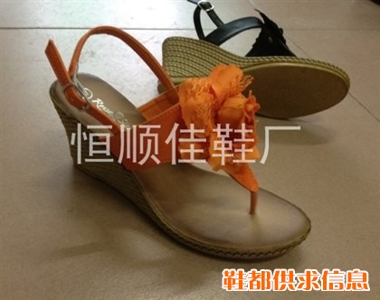 女凉鞋