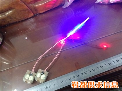 鞋灯25