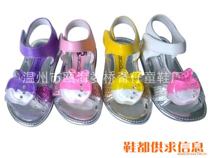 女凉鞋 A02
